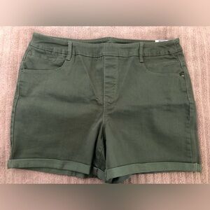Time and Tru Olive Green Pull-On Shorts, Size XL, NWT